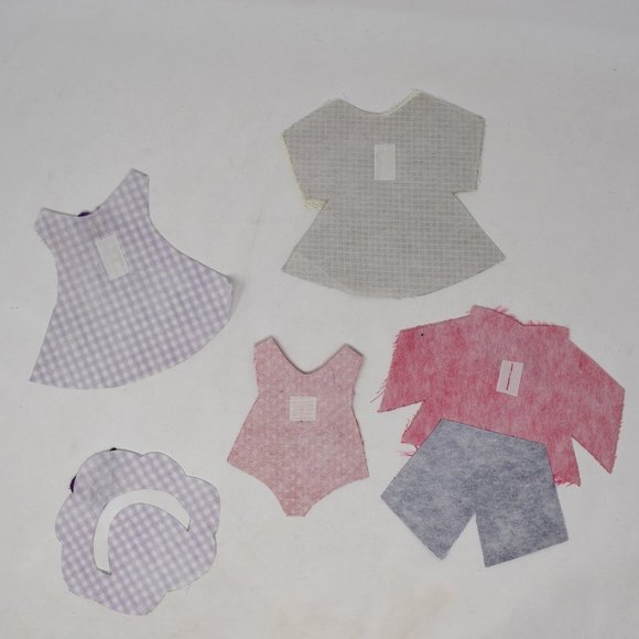 Dress Up Fabric Doll Outfits Carry All Folder Portfolio Handmade Quiet Toy - Picture 4 of 14